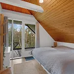 Gia - 500m From The Sea By Interhome