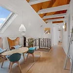 Vakantiehuis Gia - 500m From The Sea By Interhome