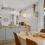 Gia - 500m From The Sea By Interhome